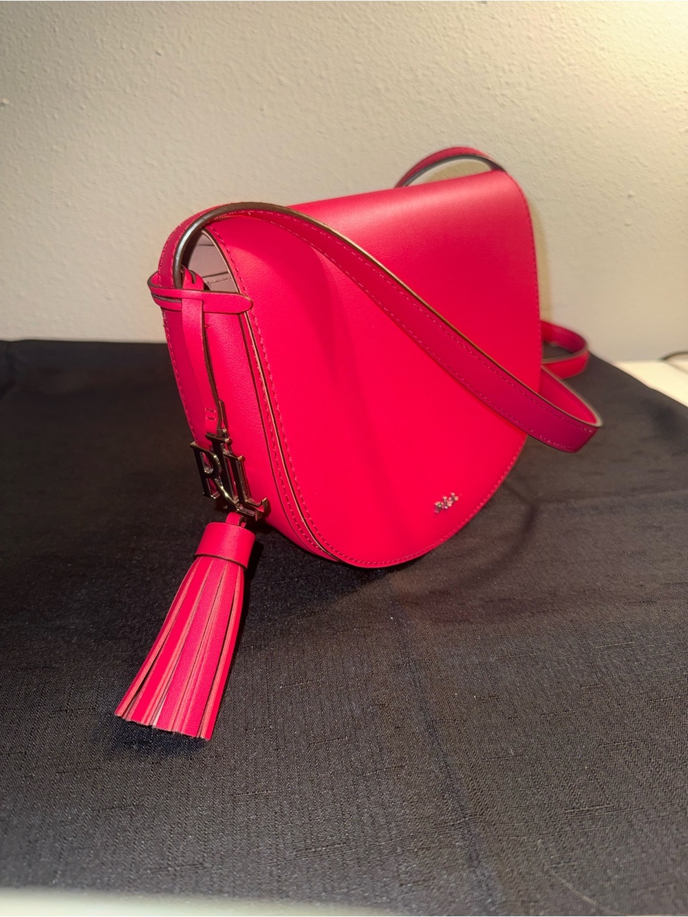 Ralph Lauren Hot Pink Leather Saddle Crossbody with Tassel - Picture 2 of 12